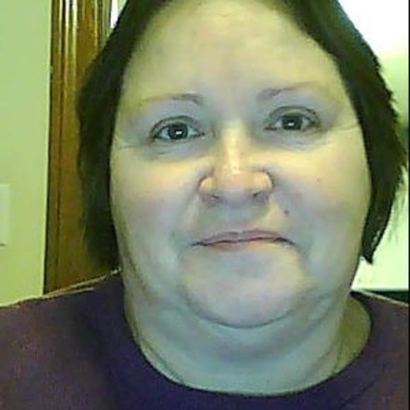 Profile Picture of Sue Fluhr (@hssmk8069) on Poshmark