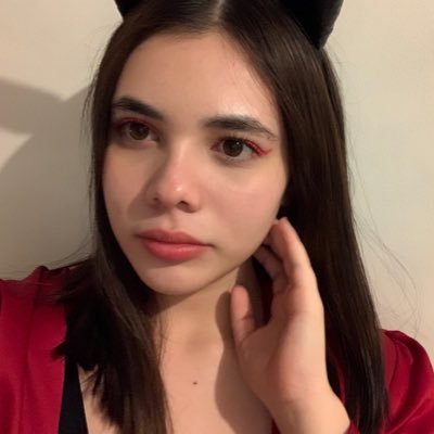 Profile Picture of Lucifer (@luciaestrada024) on Twitter