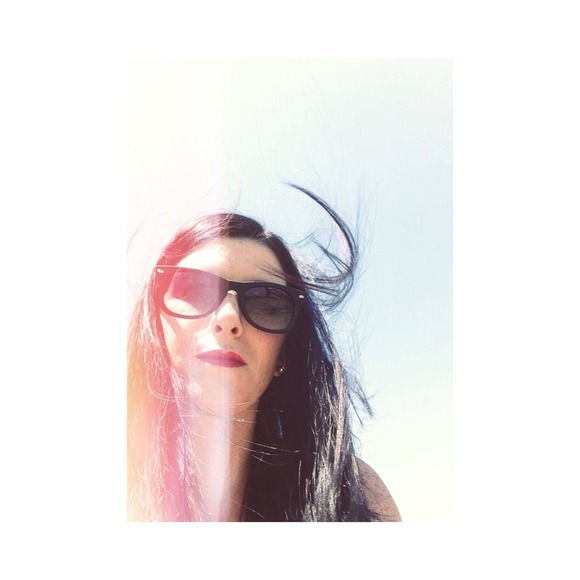 Profile Picture of Nicole Crawn (@stripedcardigan) on Poshmark
