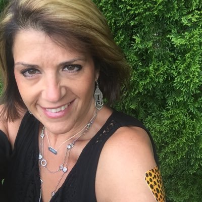 Profile Picture of Lisa Giacalone (@jerseythriver) on Twitter