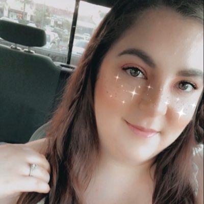 Profile Picture of Linda Cortez (@linda_marie14) on Twitter