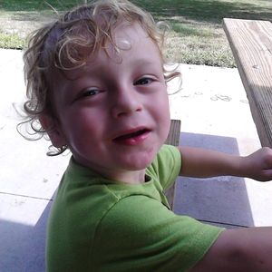 Profile Picture of Heather Geer (@sexyhezzy) on Myspace