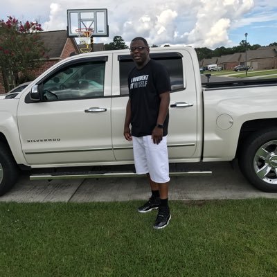 Profile Picture of John Sylvain (@johnjr1220) on Twitter