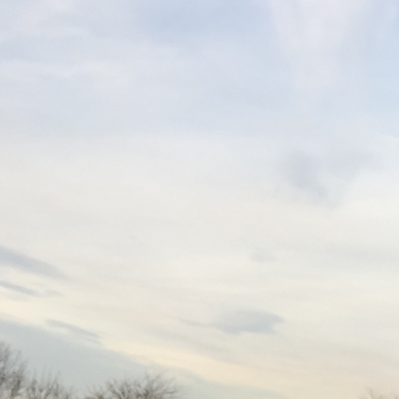 Profile Picture of David Jon (@davidcellmet) on Poshmark