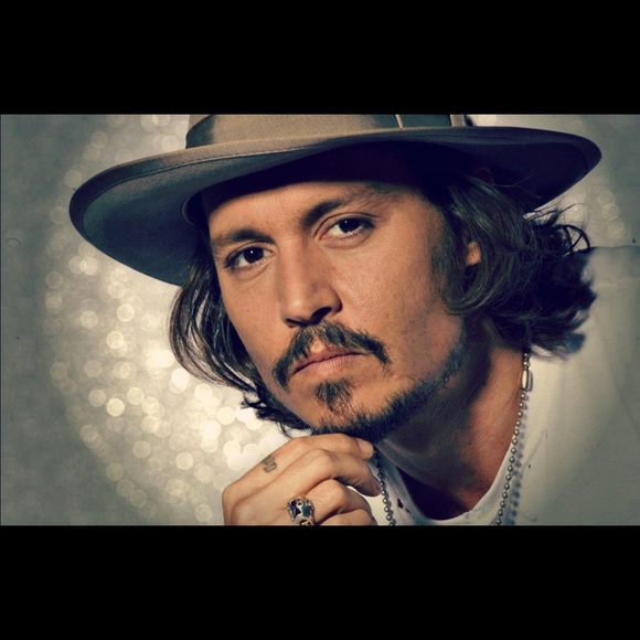 Profile Picture of Nayib Kuncad (@nayibk) on Poshmark