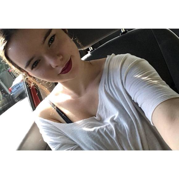 Profile Picture of Emily Cuno (@emilycuno) on Poshmark