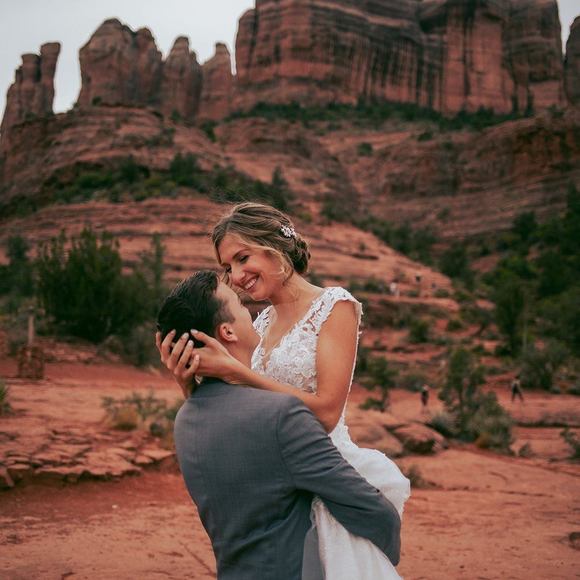 Profile Picture of Hannah Horton (@hannbanana21) on Poshmark