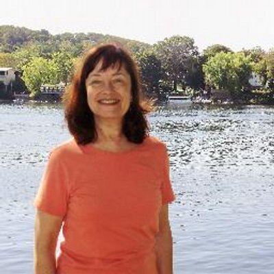 Profile Picture of Roberta Raymond (@RobertaRaymon16) on Twitter