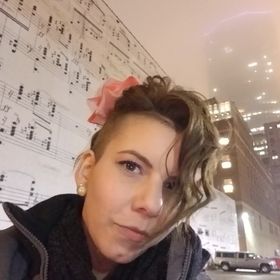 Profile Picture of Amanda Pike (@junglequeenriot) on Pinterest
