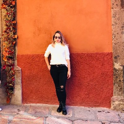 Profile Picture of Iris Valencia (@irisvalenciaR) on Twitter