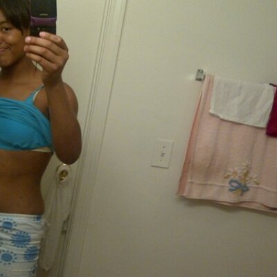 Profile Picture of Samone' Watson (@iTsTeezyB) on Twitter