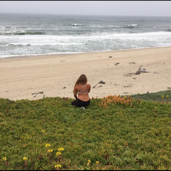 Profile Picture of Mia Damele (@__miad) on Poshmark