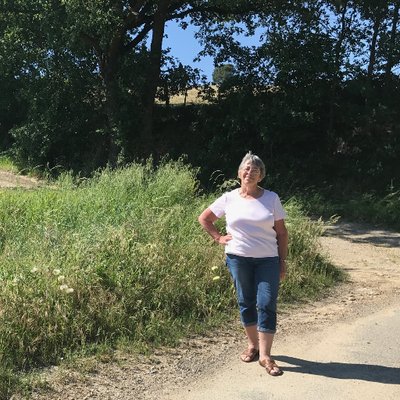 Profile Picture of Vicki Hobbs (@vhobbs) on Twitter