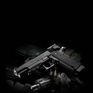 Profile Picture of Roy Ando (@roy.ando.5245) on Facebook