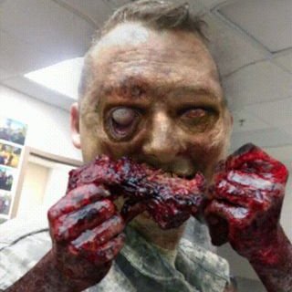 Profile Picture of Brian Pulido (@zeroinsix) on Twitter