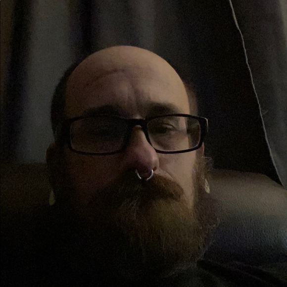 Profile Picture of Andrew Salyers (@andrewsalyers) on Poshmark