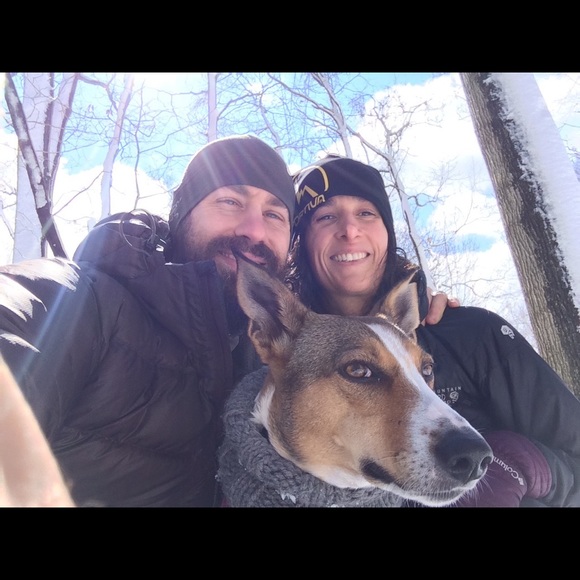 Profile Picture of Sarah Knisely (@selizabeth43) on Poshmark