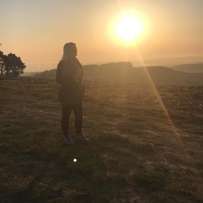 Profile Picture of Caroline Davey (@carolinedavey17) on Twitter