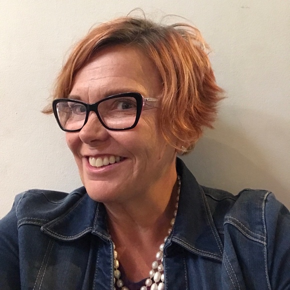 Profile Picture of Kirsi marja Kiviniemi (@kirsimarja) on Poshmark