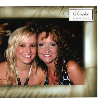 Profile Picture of Kim Ogg (@KimOgg) on Twitter