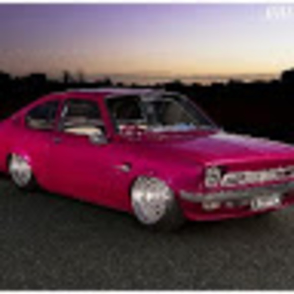 Profile Picture of Tyler-jean Whiting (@tylaa480) on Poshmark