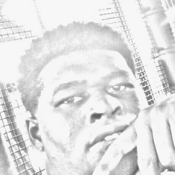 Profile Picture of Kernard Hayes (@daylnhayes14) on Poshmark