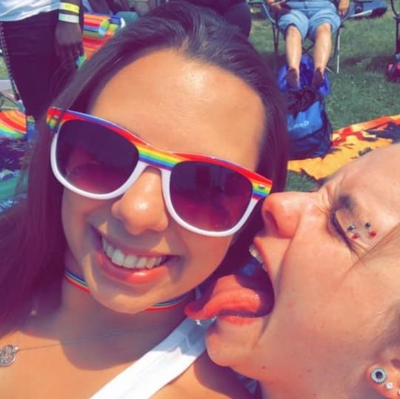 Profile Picture of Michelle Conroy (@break_me_down) on Poshmark