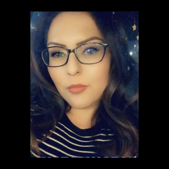 Profile Picture of Jasmin Ramirez (@jazzyfresh951) on Poshmark