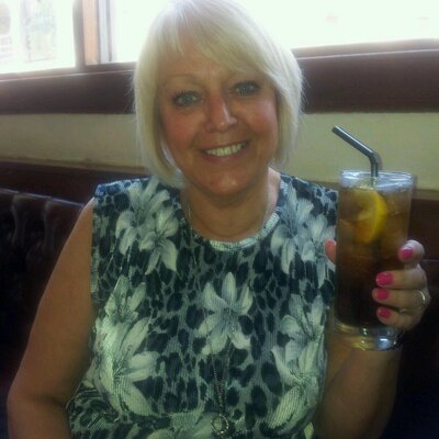 Profile Picture of Elaine Milligan (@ElaineMilligan1) on Twitter