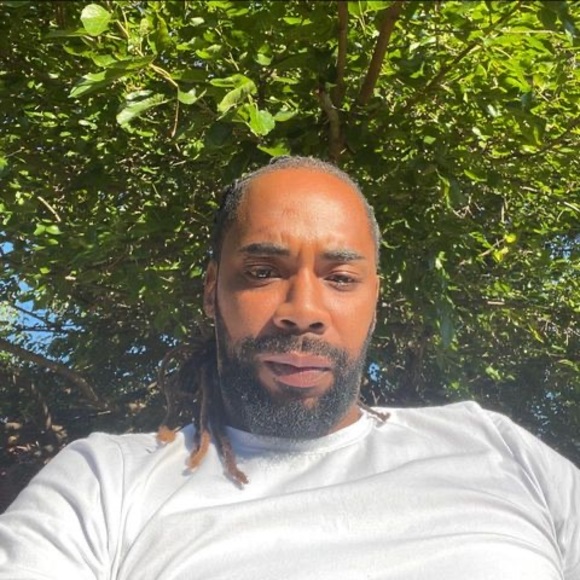 Profile Picture of Omar Collins (@shanyaaovoxo) on Poshmark