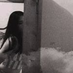 Profile Picture of Sari Dewi (@halosars_) on Instagram