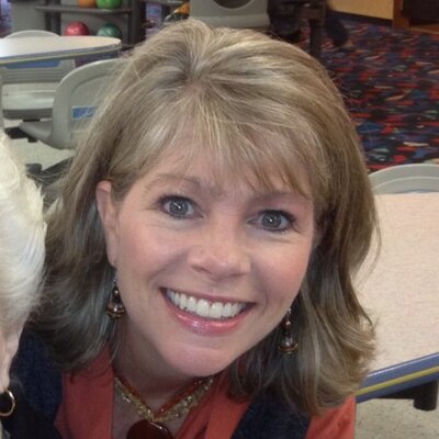 Profile Picture of Susan Sanders (@SusanDWSanders) on Twitter