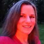 Profile Picture of Natalia Iwanyckyj (@weavinggold) on Instagram