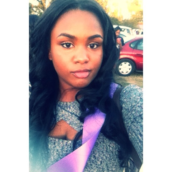 Profile Picture of Reneshia Nelson (@rcneshia) on Poshmark