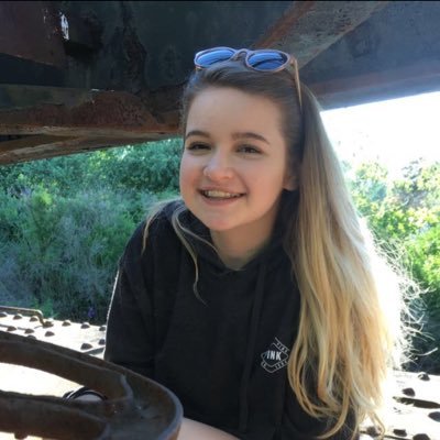 Profile Picture of Julia Dombrowski (@Jdombrowski00) on Twitter