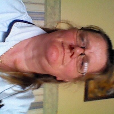 Profile Picture of Carol Thornton (@EileenDiane69) on Twitter