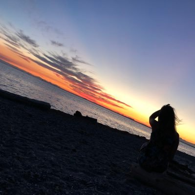 Profile Picture of Vicky Nguyen (@vicksnguyen) on Twitter