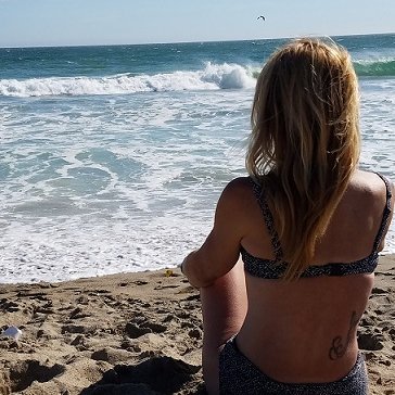 Profile Picture of Lara Leigh Cottrell (@cottrelllara) on Twitter