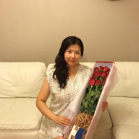 Profile Picture of Cindy Kim (@jae2805) on Poshmark