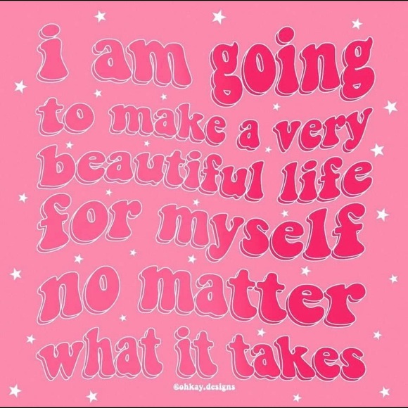 Profile Picture of Lorena Salinas (@lorenasalina643) on Poshmark