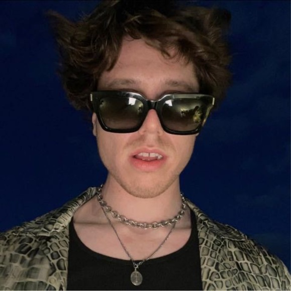 Profile Picture of Grayson Kent (@graysonkent) on Poshmark