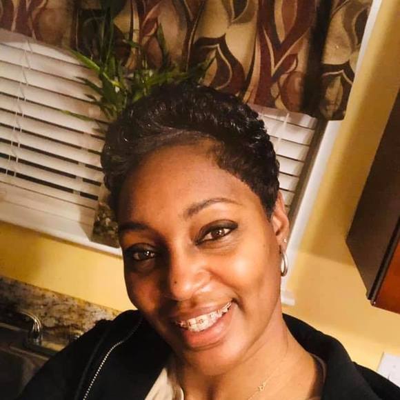 Profile Picture of Sharlette Jackson (@sharletteclay) on Poshmark