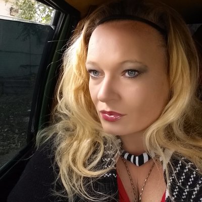 Profile Picture of Amanda Cardwell (@mounteercorton) on Twitter