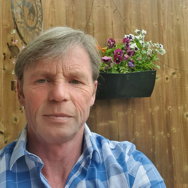 Profile Picture of Richard Hart (@richardhart22) on Tiktok