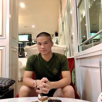 Profile Picture of Linping (@natouch_lhin) on Twitter
