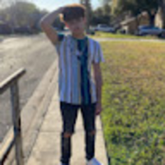 Profile Picture of Necros Ramirez (@dragonite725) on Poshmark