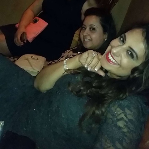 Profile Picture of Marty M (@chloe0710) on Poshmark