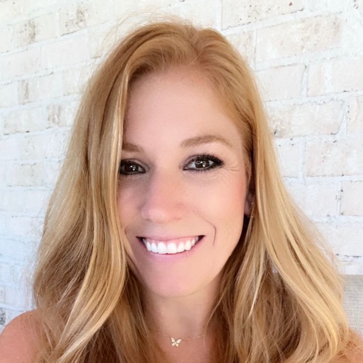 Profile Picture of Roxanne (@roxygalyen) on Tiktok