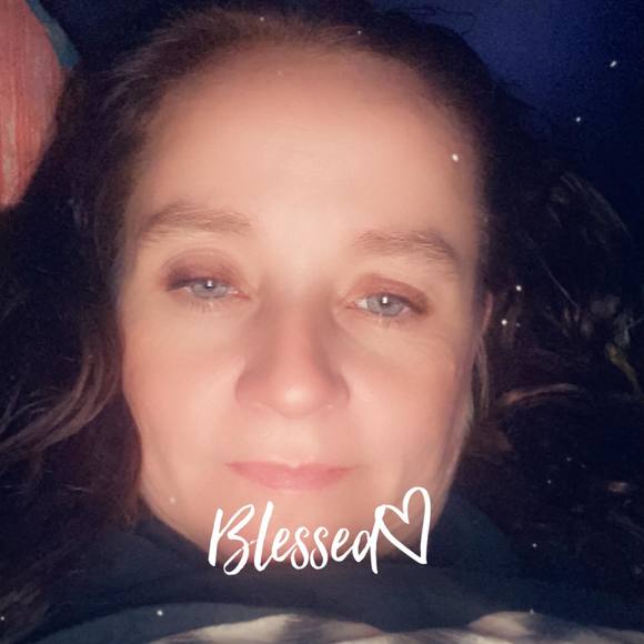 Christy Allgor - Poshmark Profile Picture of Christy Allgor (@christy1976ca) on Poshmark