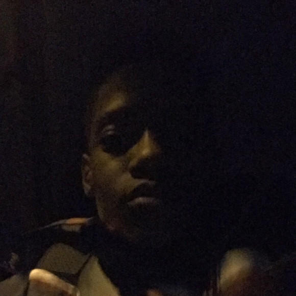 Profile Picture of Joshia Dennis (@jay425money) on Poshmark